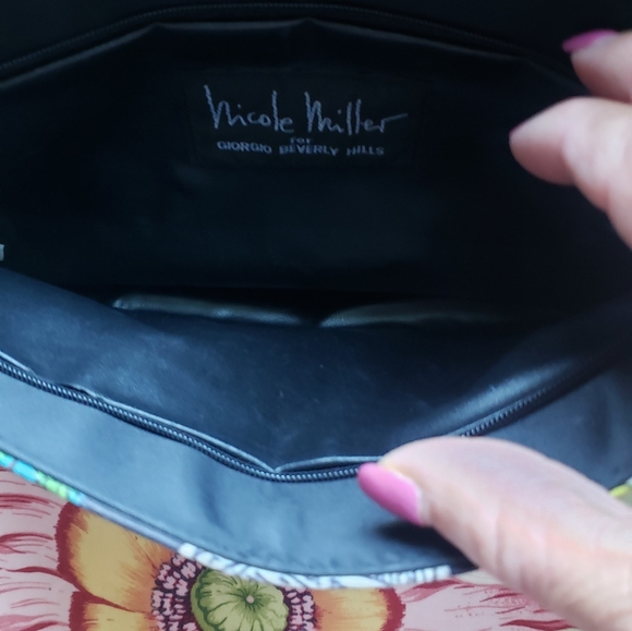 GIORGIO Beverly Hills cosmetic bag - Picture 4 of 4